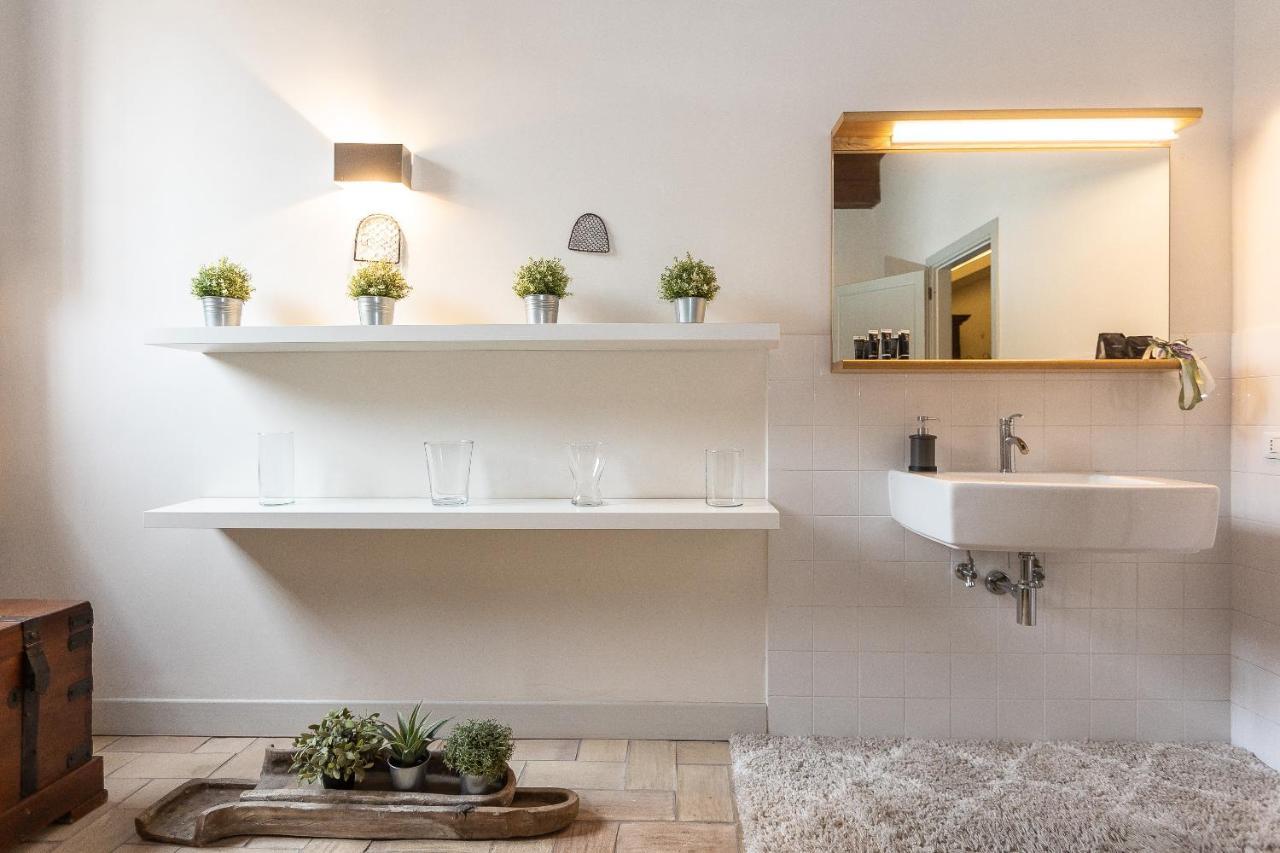 Rome Historical Apartment - Arco Dei Banchi Exterior photo