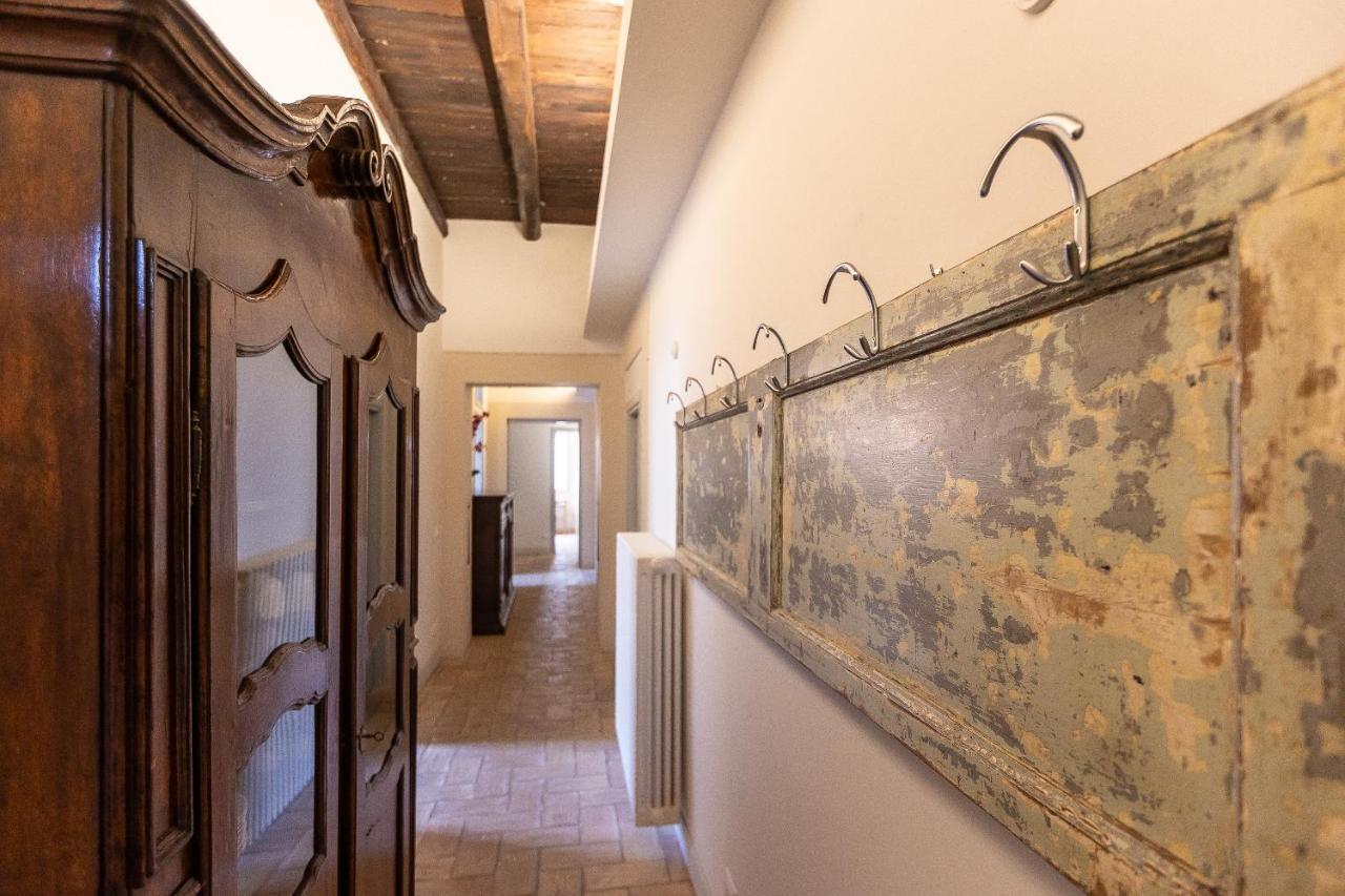 Rome Historical Apartment - Arco Dei Banchi Exterior photo